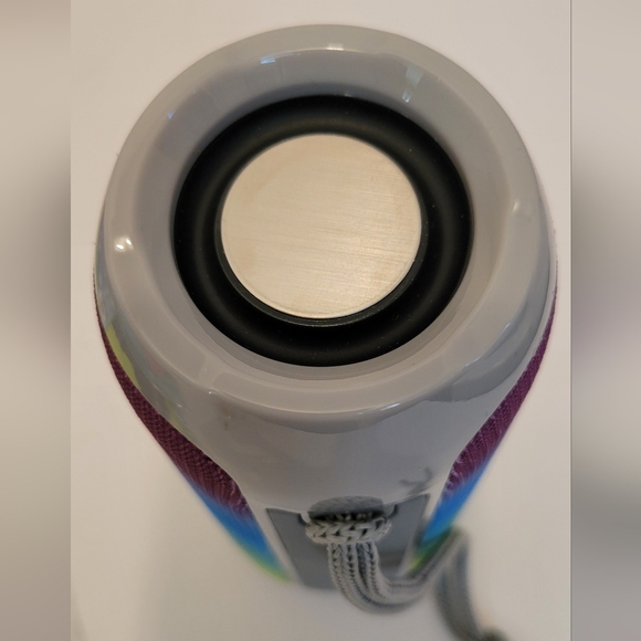 Runtz Men's Crew Socks 3 Pair One Size and Runtz Multi-Color Bluetooth Speaker - Picture 6 of 9